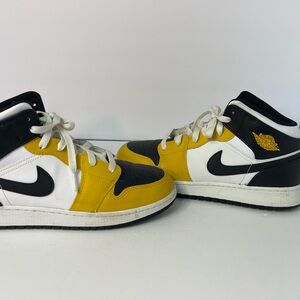 Nike Black and Yellow High-Top Sneakers